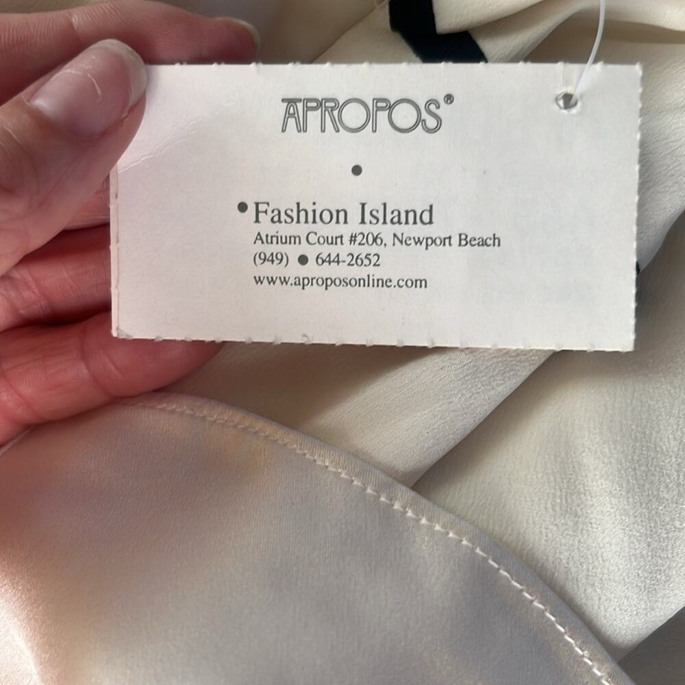 NWT Alidio Michelli silk tank. Size 12 - Picture 9 of 9